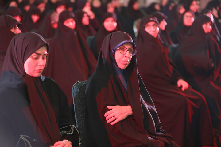 بزرگداشت رهبر شهید انقلاب و شهدای مدرسع شجره طیبه
