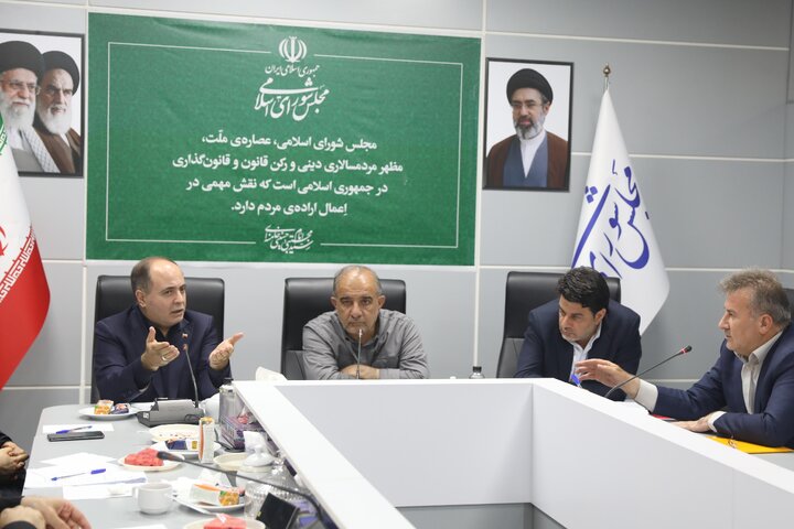 نشست کميسيون کشاورزی با حضور وزیر کشاورزی