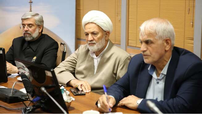 نشست اعضای کمیسیون اصل ۹۰ و فراکسیون زیارت با موضوع پارکینگ حرم رضوی