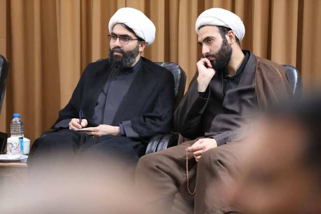 دیدار جمعی از نمایندگان مجلس با نماینده ولی فقیه در خراسان رضوی