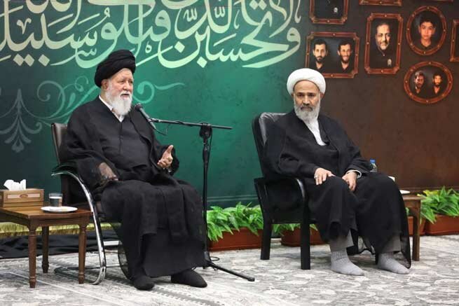 دیدار جمعی از نمایندگان مجلس با نماینده ولی فقیه در خراسان رضوی