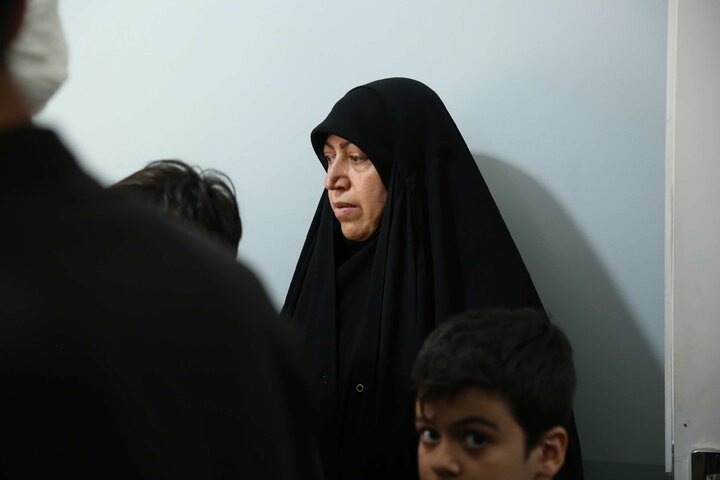 بازدید جمعی از نمایندگان مجلس از منزل رهبر شهید انقلاب در مشهد