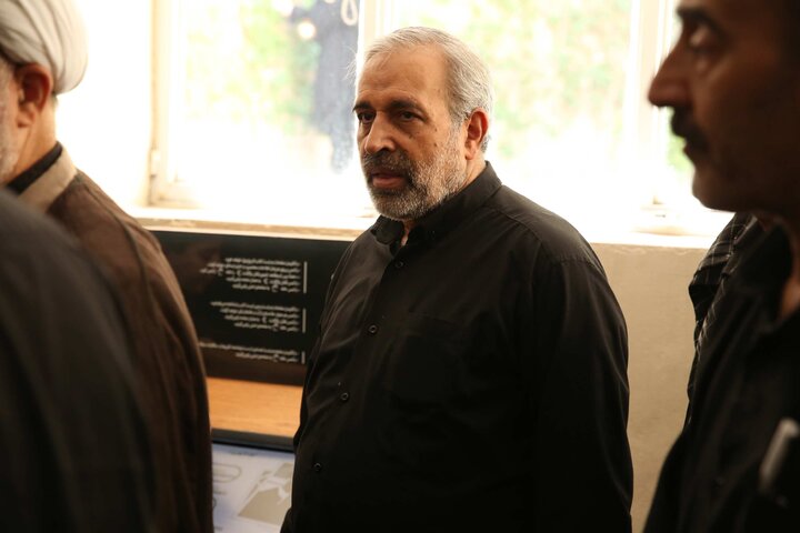 بازدید جمعی از نمایندگان مجلس از منزل رهبر شهید انقلاب در مشهد