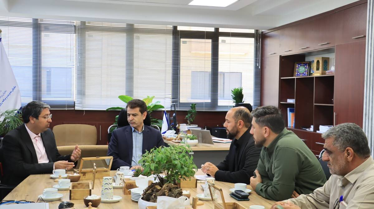 رایزنی نماینده نیشابور بزرگ برای تأمین اعتبار درمانگاه تیپ ۲۱ امام رضا(ع)/ پیگیری منابع از محل مسئولیت‌های اجتماعی وزارت نفت و اعتبارات استانی