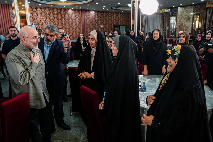 مراسم بزرگداشت روز خبرنگار با حضور دکتر قالیباف و اعضای هیئت رئیسه مجلس