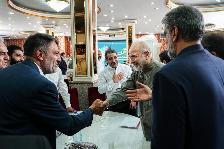 مراسم بزرگداشت روز خبرنگار با حضور دکتر قالیباف و اعضای هیئت رئیسه مجلس