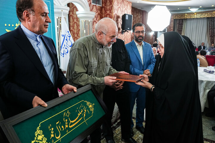 مراسم بزرگداشت روز خبرنگار با حضور دکتر قالیباف و اعضای هیئت رئیسه مجلس