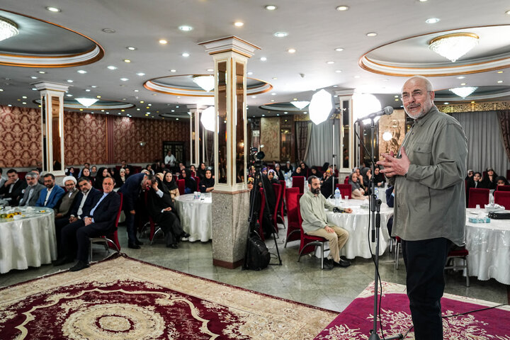 مراسم بزرگداشت روز خبرنگار با حضور دکتر قالیباف و اعضای هیئت رئیسه مجلس