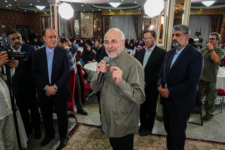 مراسم بزرگداشت روز خبرنگار با حضور دکتر قالیباف و اعضای هیئت رئیسه مجلس