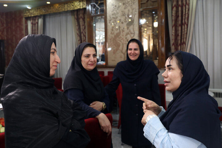 مراسم تکریم خبرنگاران پارلمانی