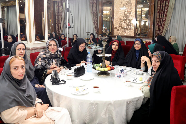 مراسم تکریم خبرنگاران پارلمانی