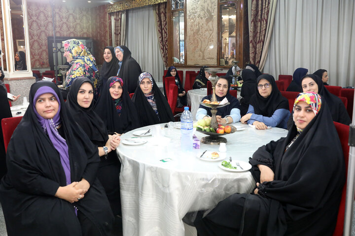 مراسم تکریم خبرنگاران پارلمانی