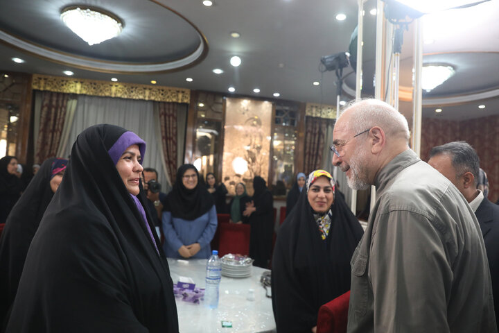 مراسم تکریم خبرنگاران پارلمانی