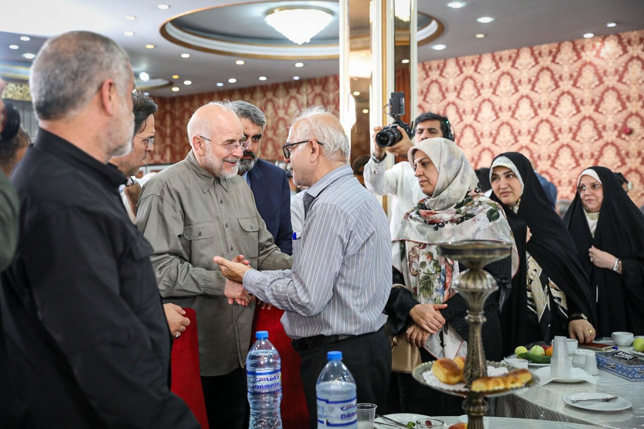 مراسم بزرگداشت روز خبرنگار با حضور رئیس مجلس؛ تجلیل از شهدای رسانه و اهالی خبر