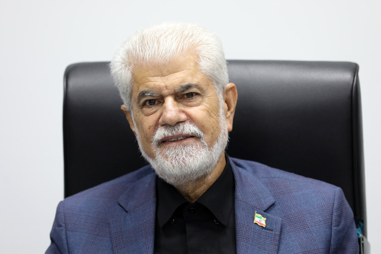 تداوم مشکلات نقدینگی بخش دارویی، کمبود دارو را افزایش می‌دهد/ ضرورت اختصاص 190 همت اعتبار علاوه بر 85 همت دارویار برای جلوگیری از تشدید کمبود دارو