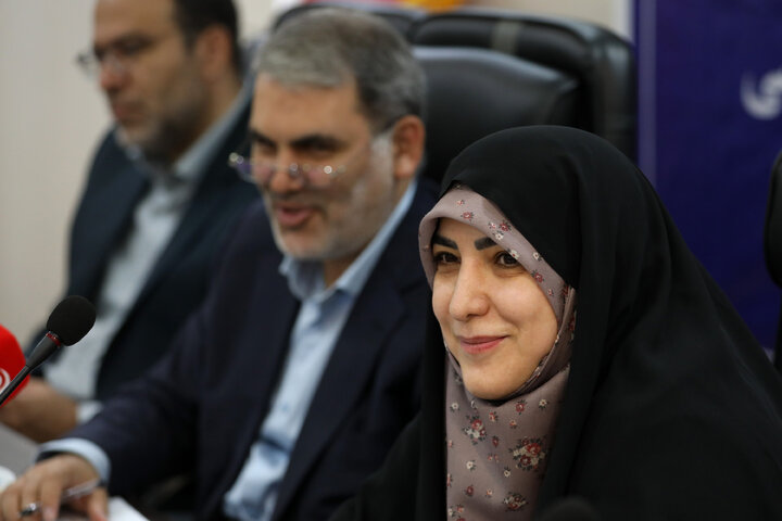 کمیسیون اصل 44 با اصحاب رسانه