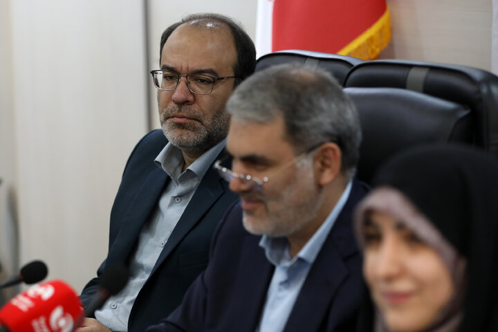 کمیسیون اصل 44 با اصحاب رسانه