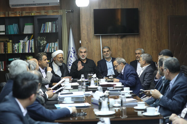 جلسه سهام عدالت با حضور علی نیک زاد وسیّد علی مدنی‌زاده