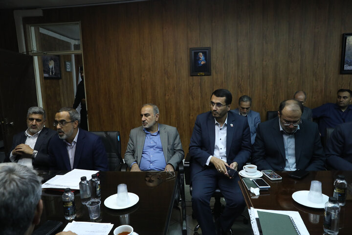 جلسه سهام عدالت با حضور علی نیک زاد وسیّد علی مدنی‌زاده