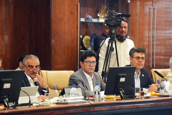 نشست مشترک کمیسیون امنیت ملی مجلس با وزیر نیرو