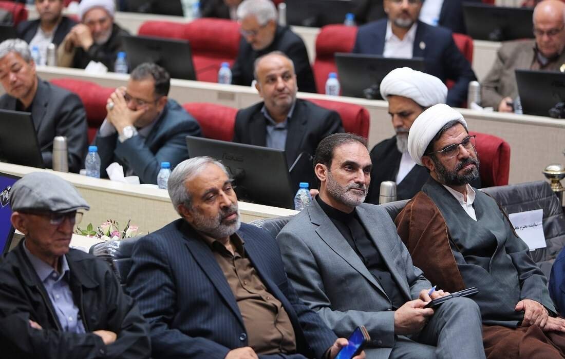 مأموریت مشهد، ملی است/ ضرورت تغییر نگرش از مدیریت شهری به مدیریت ملی