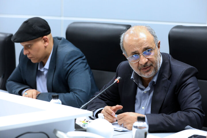 نشست کمیسیون اصل نود با استاندار کرمان