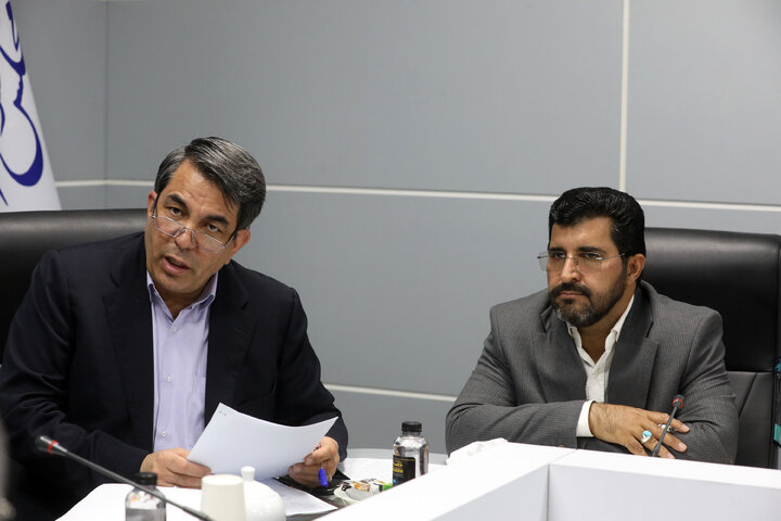 نشست کمیسیون اصل نود با استاندار کرمان