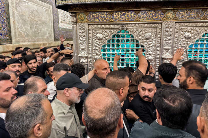 زیارت حرم امام موسی کاظم(ع) و امام جواد(ع) در کاظمین توسط دکتر قالیباف