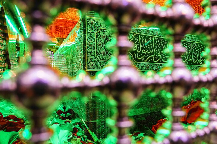 زیارت حرم حضرت ابالفضل العباس علیه‌السلام توسط دکتر قالیباف - کربلای معلی