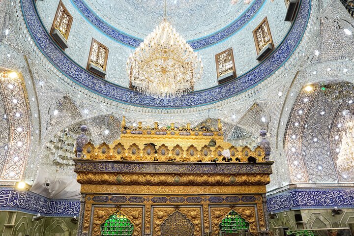 زیارت حرم حضرت ابالفضل العباس علیه‌السلام توسط دکتر قالیباف - کربلای معلی