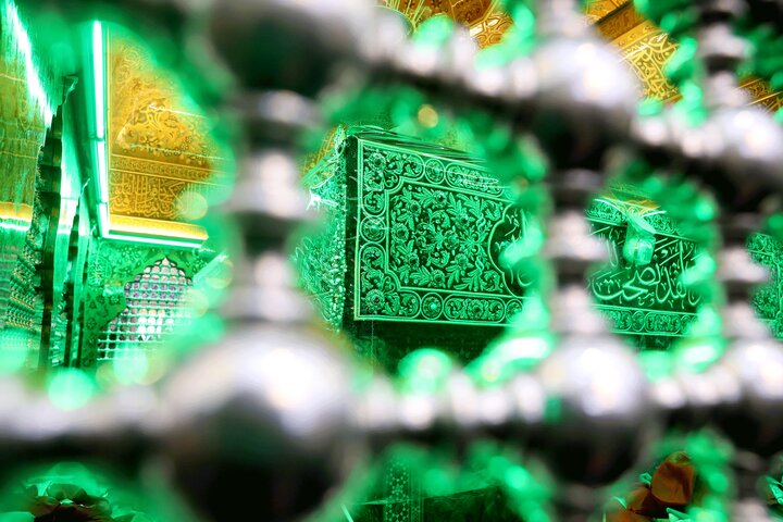 زیارت حرم حضرت ابالفضل العباس علیه‌السلام توسط دکتر قالیباف - کربلای معلی