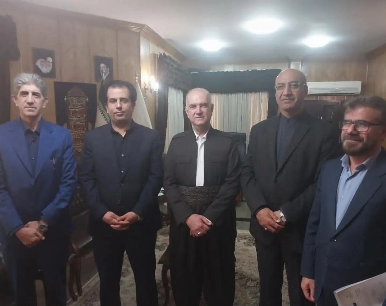 عقد تفاهم‌نامه خرید ۲۵ دستگاه آمبولانس با مشارکت استانداری کرمانشاه و اورژانس کشور