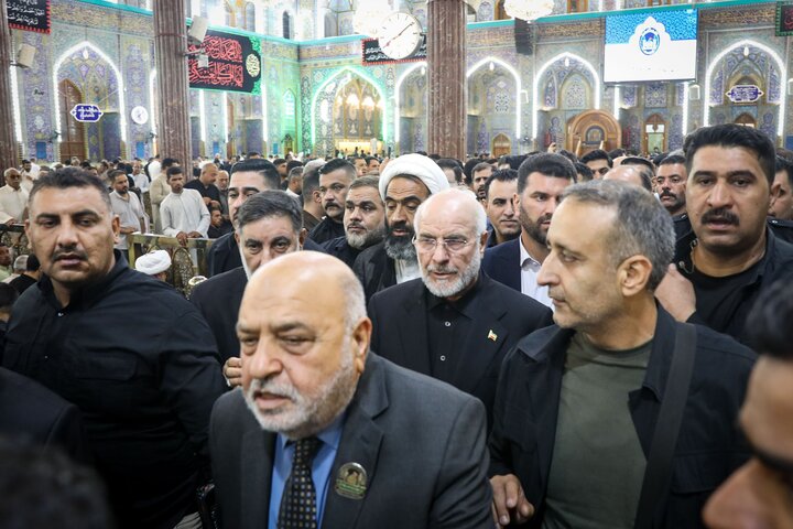 تشرف هیأت پارلمانی ایران به حرم امام حسین(ع)
