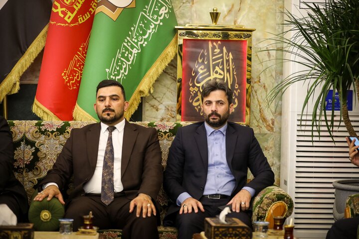 تشرف هیأت پارلمانی ایران به حرم امام حسین(ع)