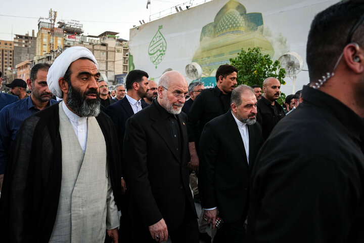زیارت حرم امام حسین(ع) توسط دکتر قالیباف - کربلای معلی
