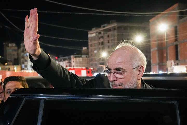 زیارت حرم امام حسین(ع) توسط دکتر قالیباف - کربلای معلی