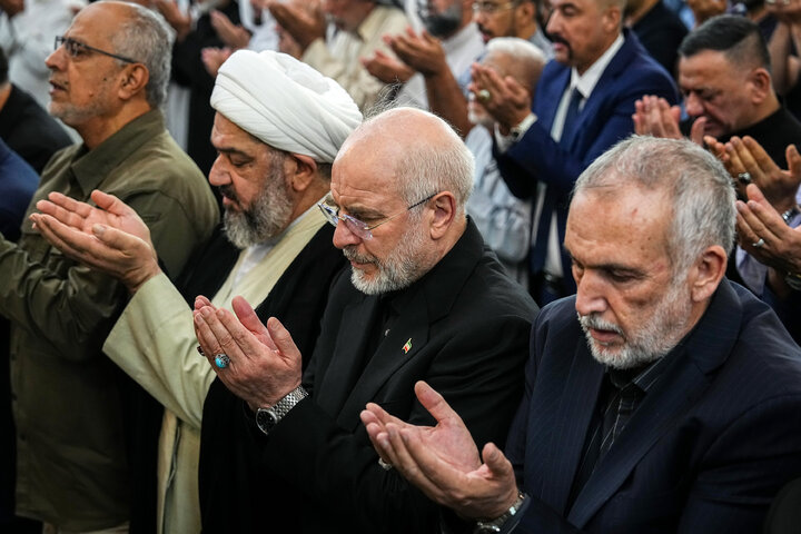 زیارت حرم امام حسین(ع) توسط دکتر قالیباف - کربلای معلی