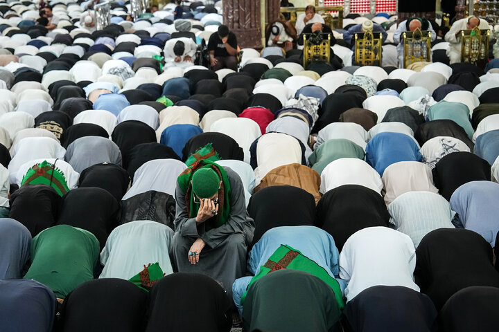 زیارت حرم امام حسین(ع) توسط دکتر قالیباف - کربلای معلی