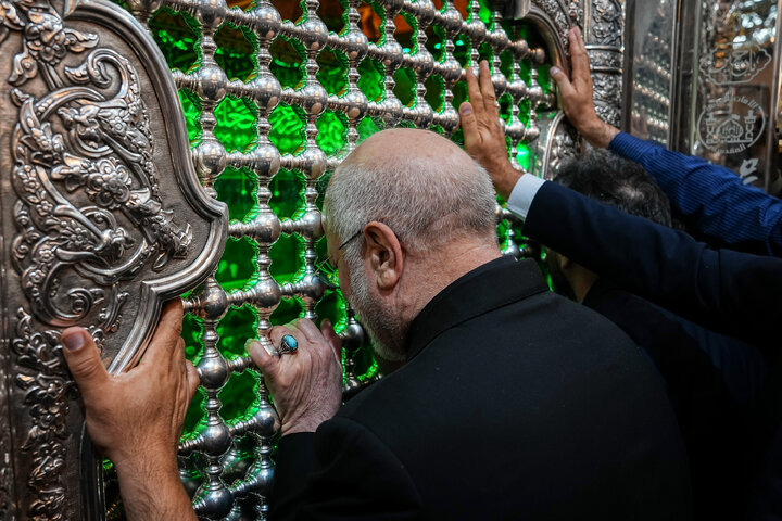 زیارت حرم امام حسین(ع) توسط دکتر قالیباف - کربلای معلی