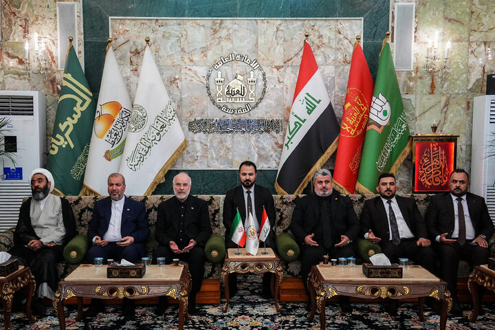 زیارت حرم امام حسین(ع) توسط دکتر قالیباف - کربلای معلی