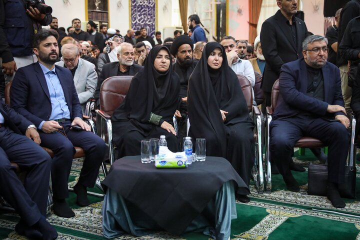 مراسم چهلمین روز تدفین رهبر شهید انقلاب با حضور دکتر قالیباف