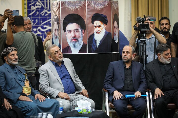 مراسم چهلمین روز تدفین رهبر شهید انقلاب با حضور دکتر قالیباف