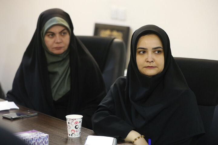 نشست خبری خدادادی رئیس فراکسیون زنان و خانواده مجلس با اصحاب رسانه