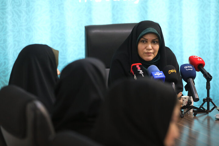 نشست خبری خدادادی رئیس فراکسیون زنان و خانواده مجلس با اصحاب رسانه