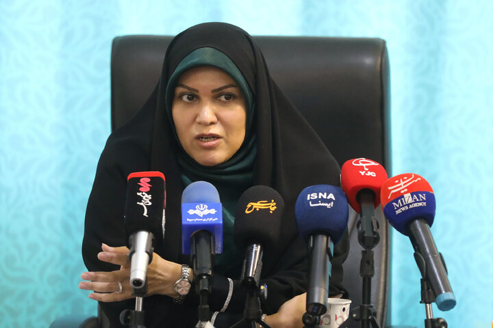 نشست خبری خدادادی رئیس فراکسیون زنان و خانواده مجلس با اصحاب رسانه