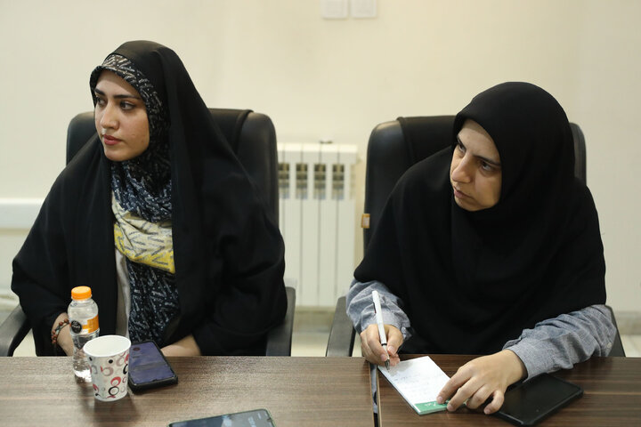 نشست خبری خدادادی رئیس فراکسیون زنان و خانواده مجلس با اصحاب رسانه