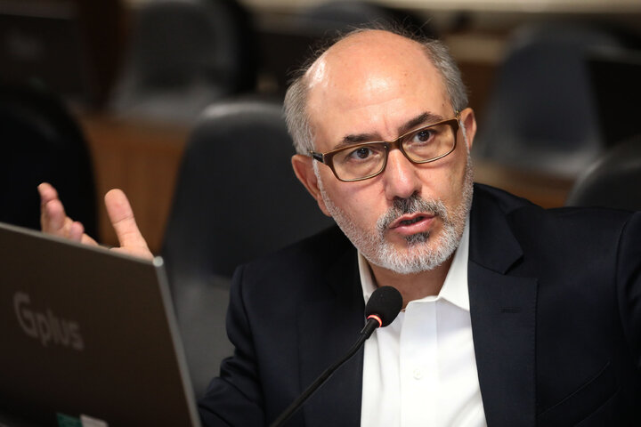 جلسه کمیسیون عمران در خصوص بررسی طرج تنگه هرمز