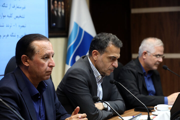 جلسه کمیسیون عمران در خصوص بررسی طرج تنگه هرمز