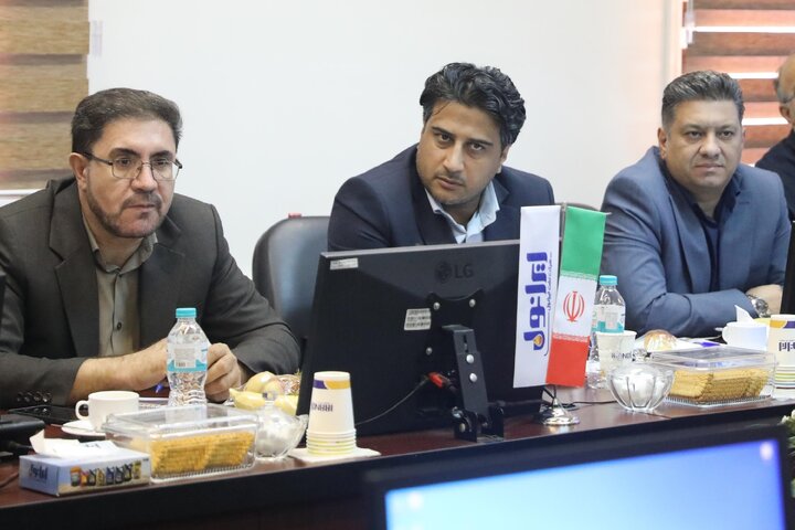 نشست کمیسیون اجتماعی مجلس با مدیرعامل شستا و تاپیکو