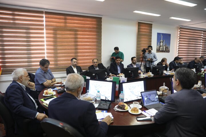 نشست کمیسیون اجتماعی مجلس با مدیرعامل شستا و تاپیکو